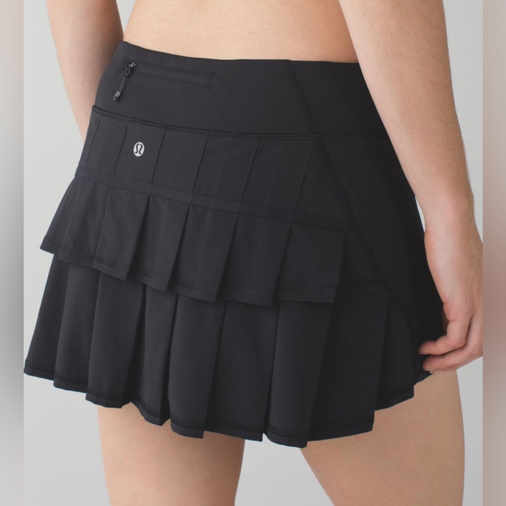 lululemon | pace setter skirt | sz4 | black | like new | perfect for pickleball